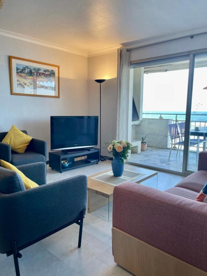 Seafront One Bedroom Apartment With A Terrasse Swimming Pool And A Parking Antibes Exterior foto